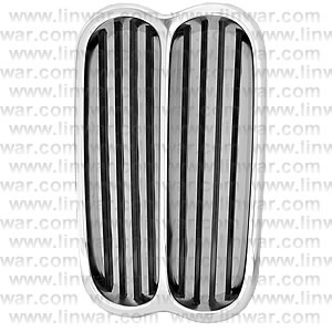 Front Grille, Centre Black/Silver: 1600-2002/ti/tii -09/73 (Metal Grilles)
